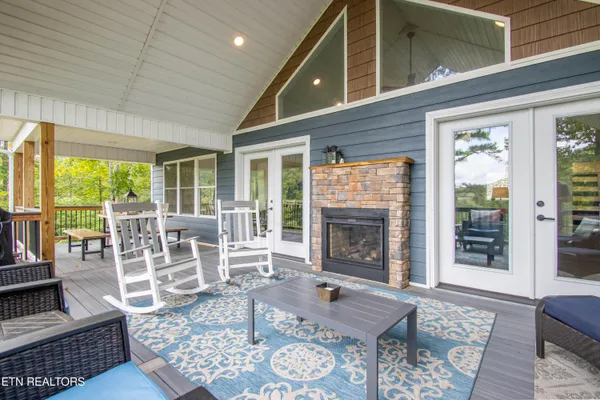 $1,410,000 | 734 Waterfront Trail, La Follette, TN 37766