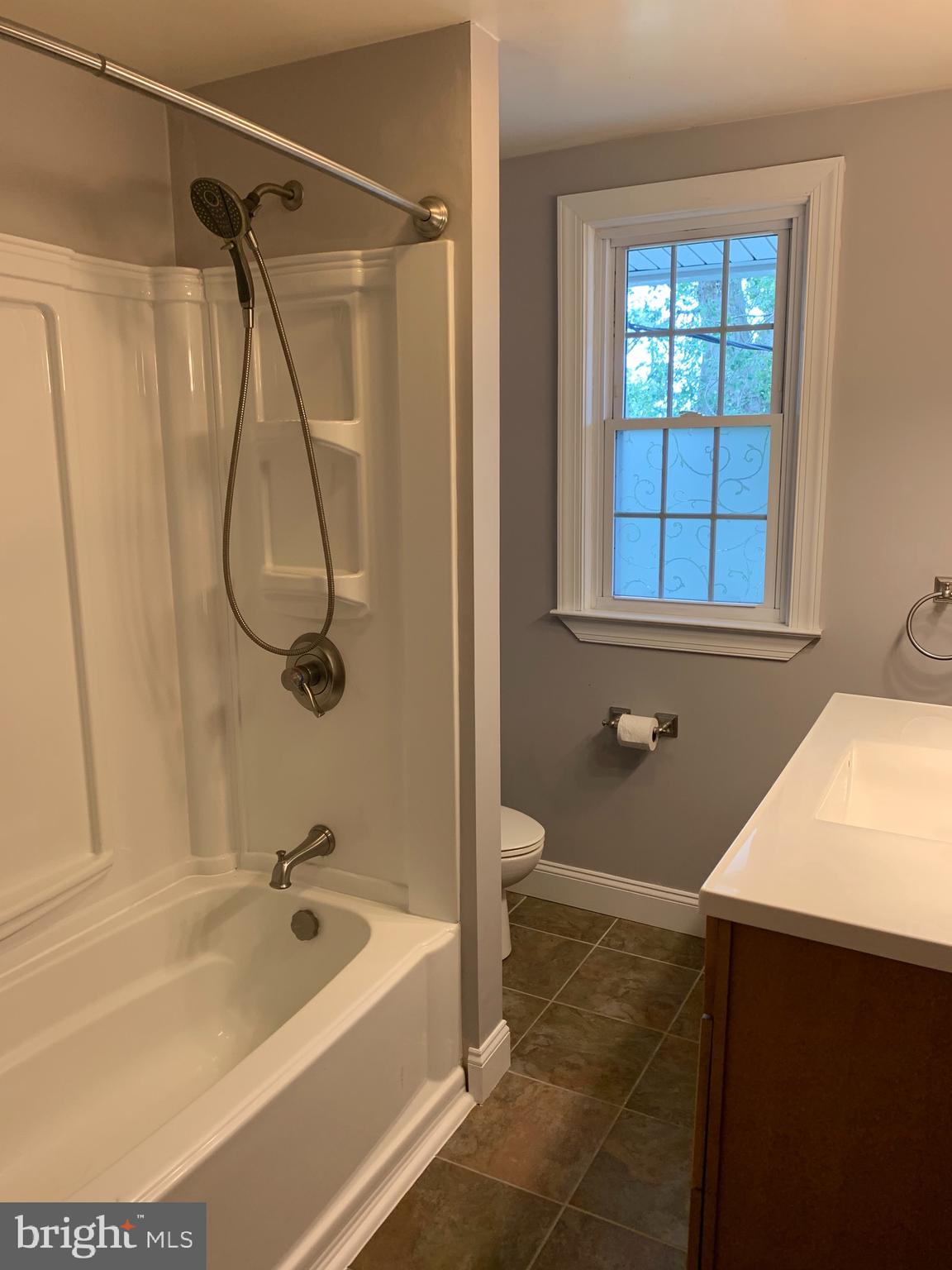 114 Stone Road Laurel Springs, NJ 08021 - Photo 13 of 31 Main bath