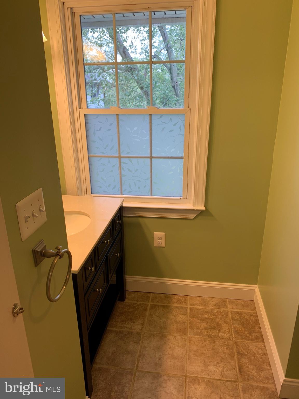 114 Stone Road Laurel Springs, NJ 08021 - Photo 16 of 31 Master bathroom