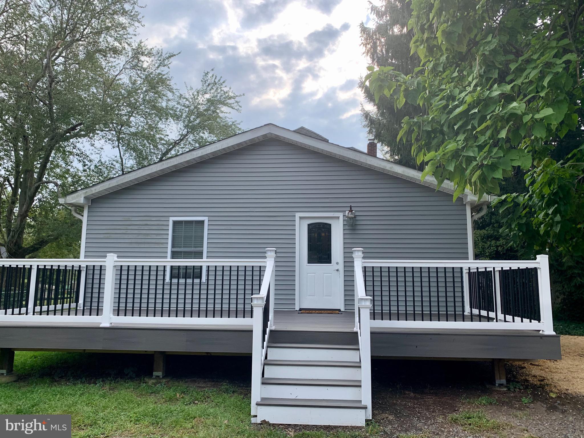 114 Stone Road Laurel Springs, NJ 08021 - Photo 27 of 31 Back deck