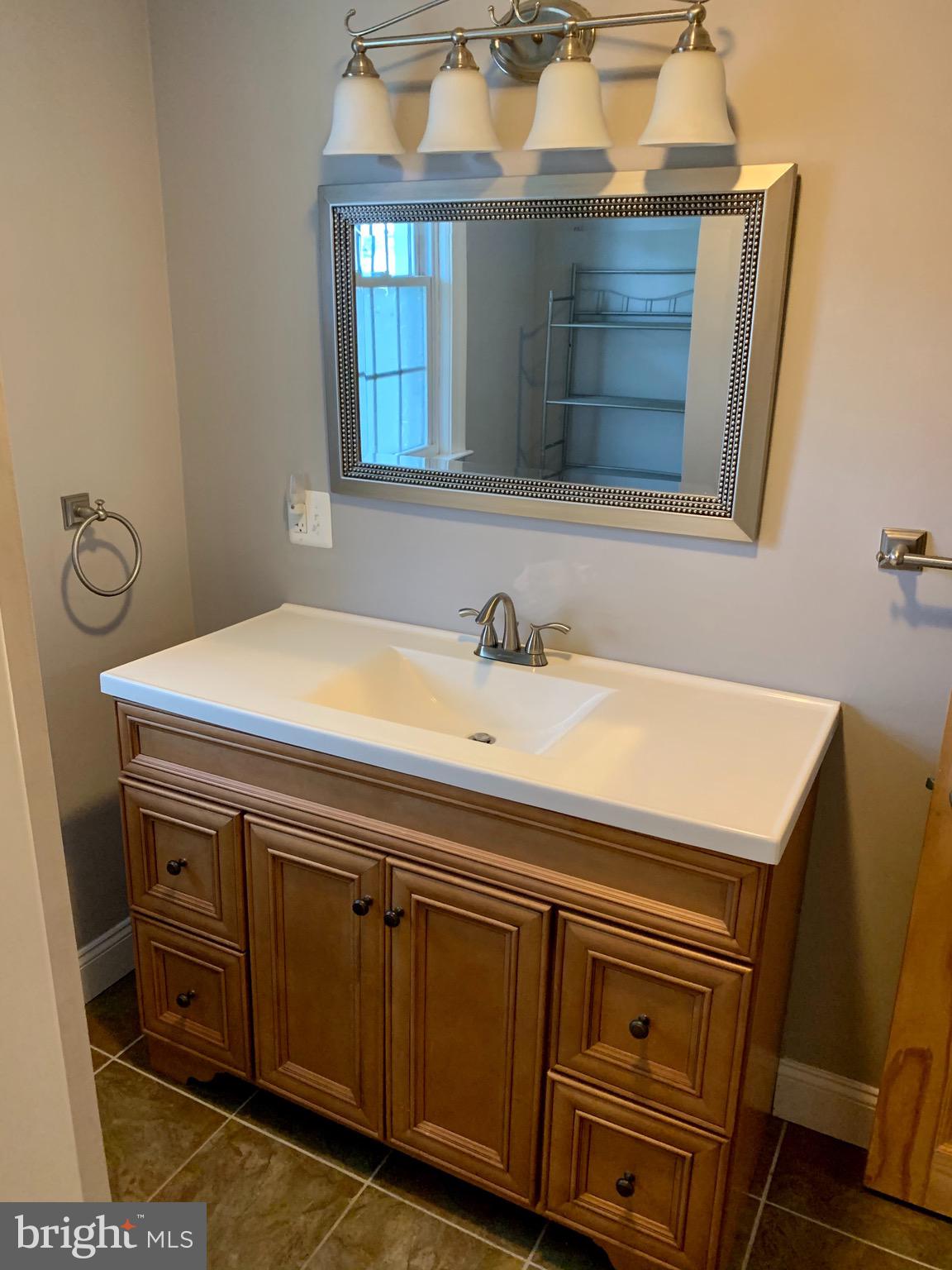 114 Stone Road Laurel Springs, NJ 08021 - Photo 10 of 31 Main bath