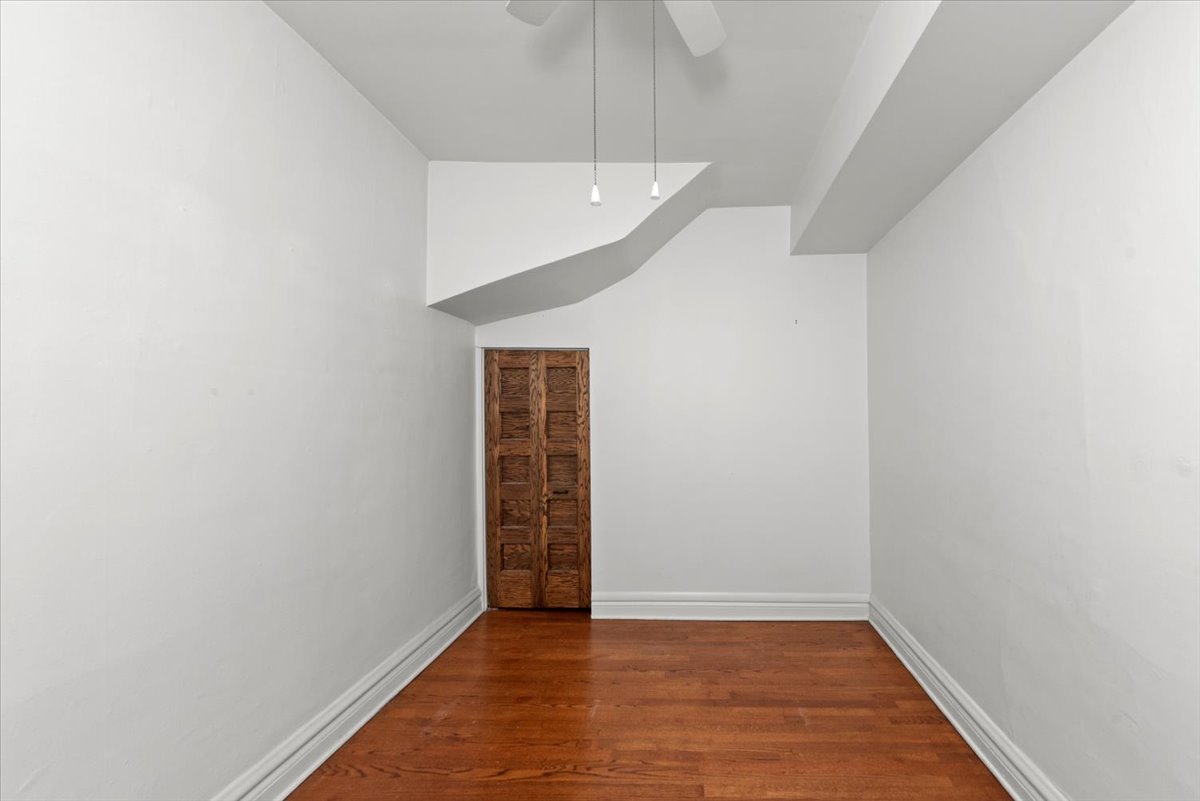 3744 North Fremont Street, Unit 1 Chicago, IL 60613 - Photo 10 of 14