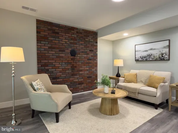 $415,000 | 2183 East Grand Avenue, Tower City, PA 17980