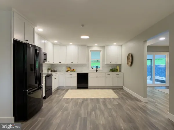 $415,000 | 2183 East Grand Avenue, Tower City, PA 17980