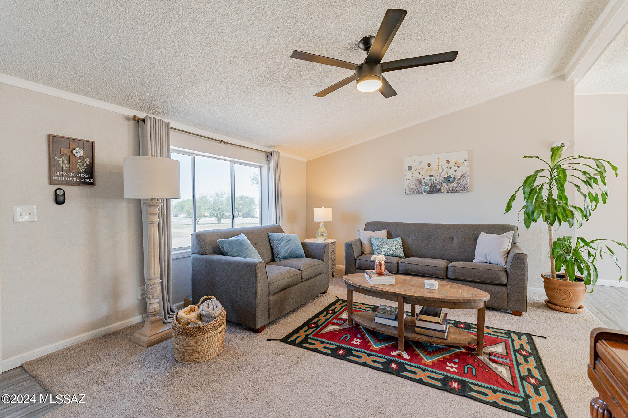 11260 North Derringer Road Marana, AZ 85653 - Photo 4 of 33