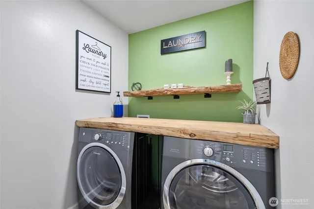 $512,000 | 17930 Littlerock Road Southwest, Rochester, WA 98579