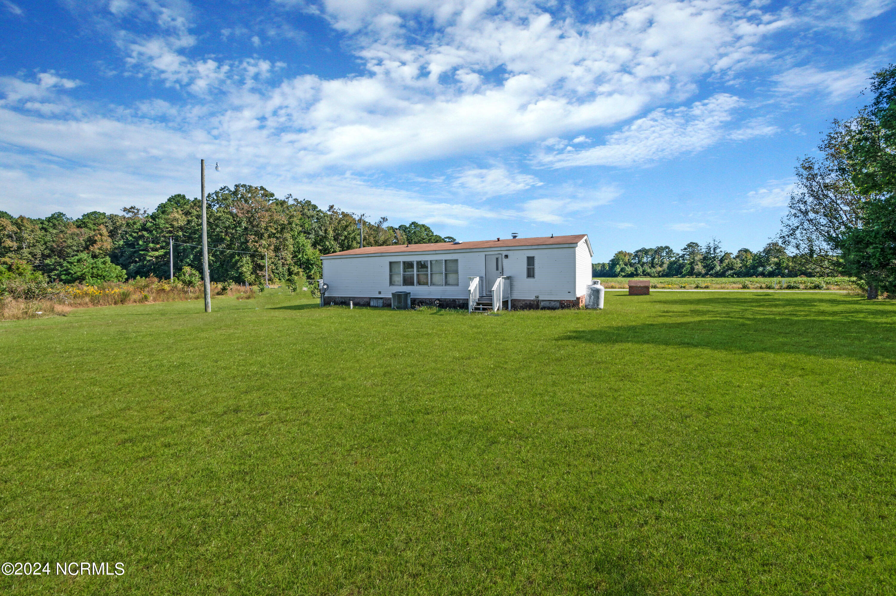 5902 Emma Cannon Road Ayden, NC 28513 - Photo 5 of 32 5920 Emma Cannon Road-5