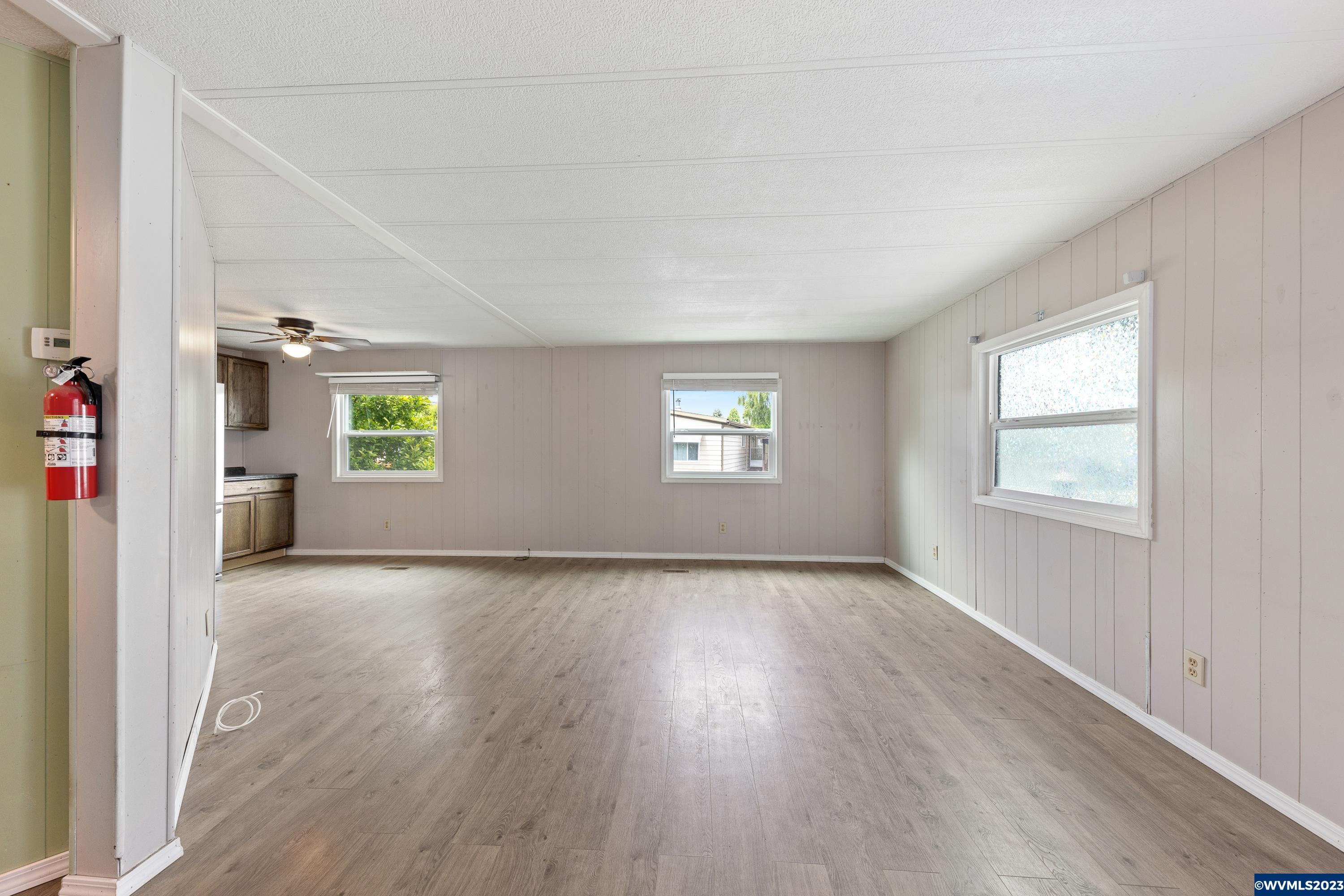 141 South 17th Street, Unit 3 Independence, OR 97351 - Photo 5 of 28