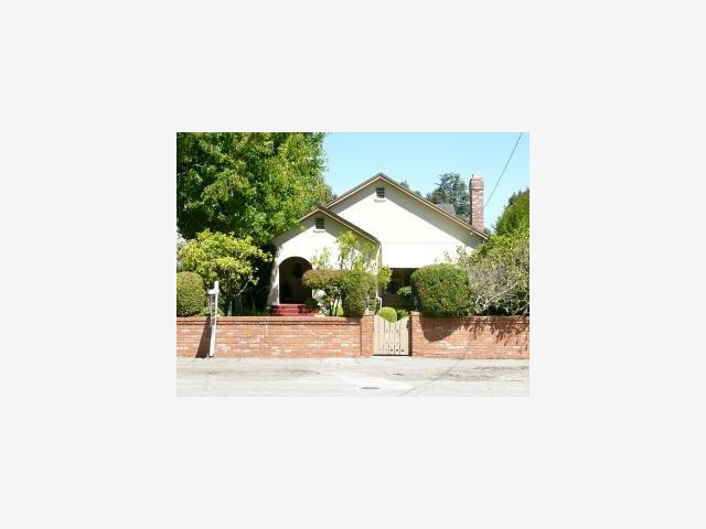 818 Newhall Road Burlingame, CA 94010 - Photo 1 of 1 a view of a backyard