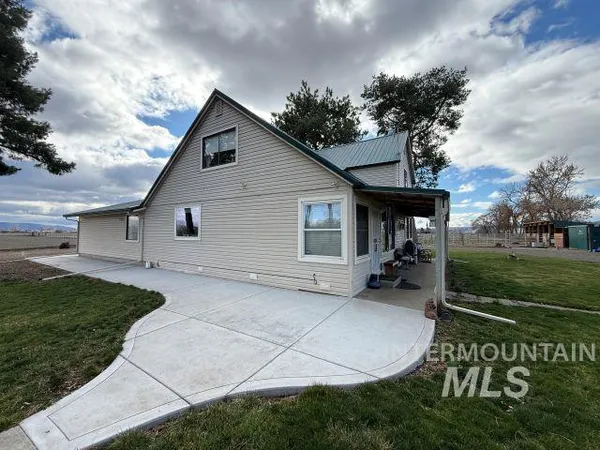 $635,000 | 848 Jonathan Road, Weiser, ID 83672