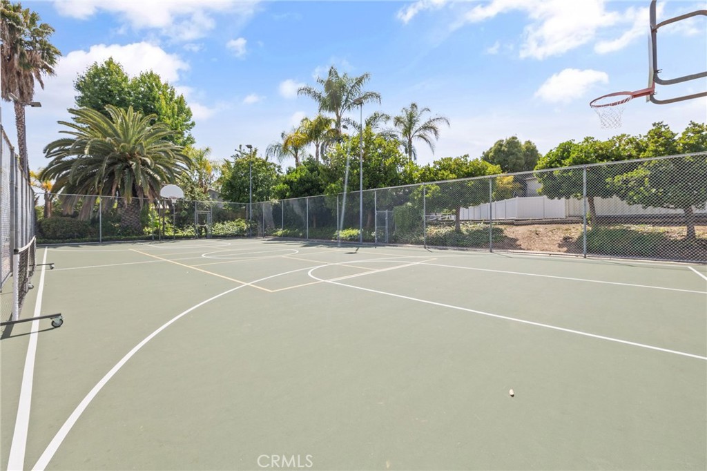 1975 Heather Circle Brea, CA 92821 - Photo 29 of 36