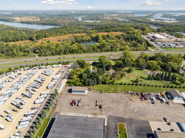 $850,000 | 11025 Courthouse Boulevard, Inver Grove Heights, MN 55077