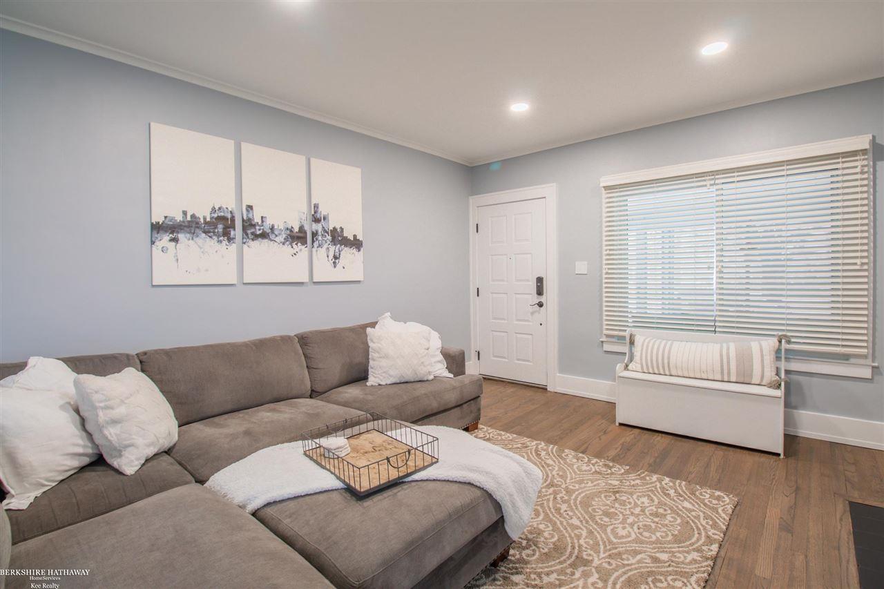 149 Woodside Road Royal Oak, MI 48073 - Photo 11 of 39 50065755-10.JPG