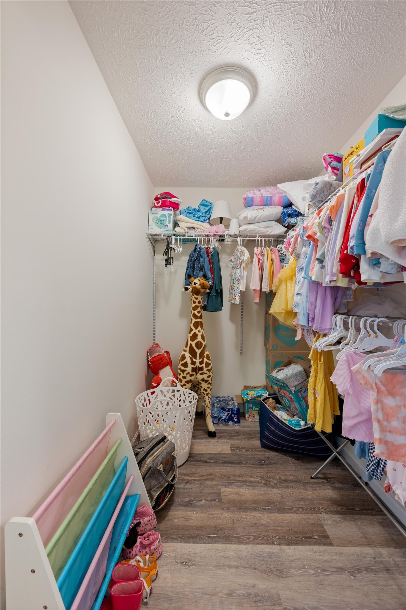 1318 Yellow Creek Road Dickson, TN 37055 - Photo 19 of 37 a living room with furniture and a couch
