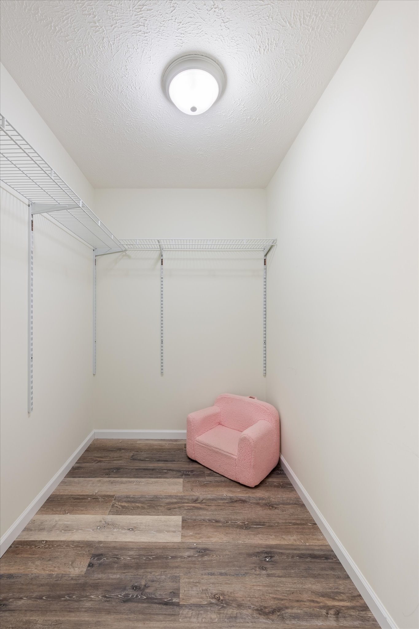 1318 Yellow Creek Road Dickson, TN 37055 - Photo 23 of 37 a view of a room with a table and chair