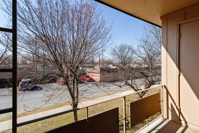 a view of a backyard of the house