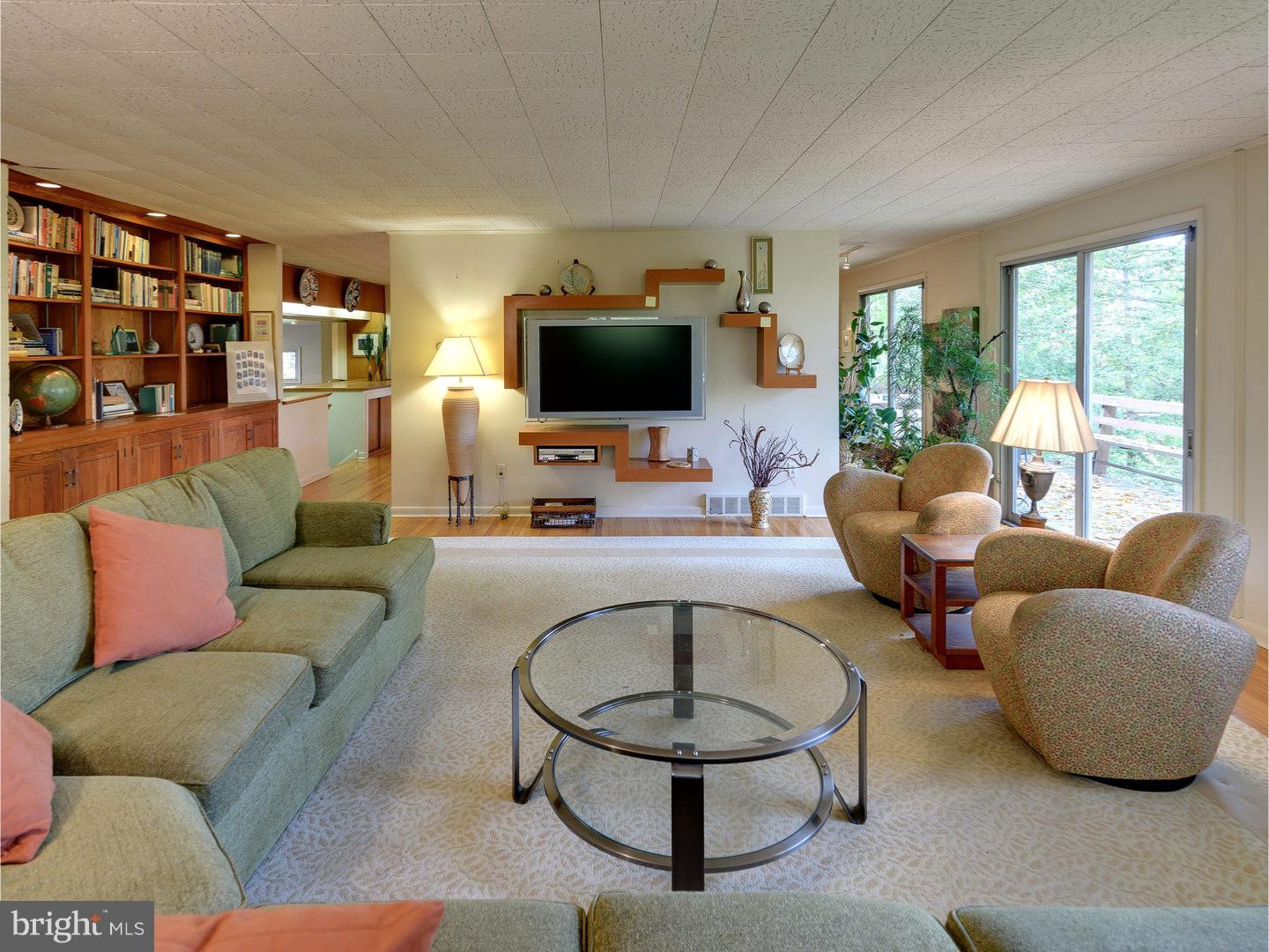 421 Hidden River Road Narberth, PA 19072 - Photo 8 of 25 Gallery Image 8