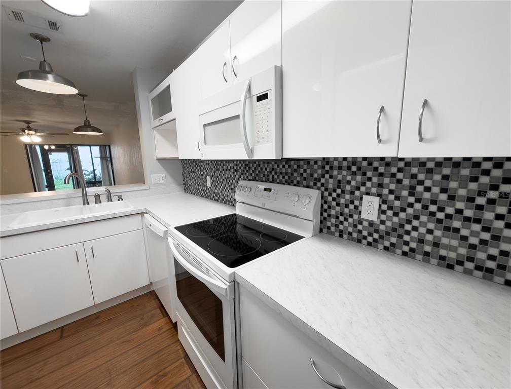 1416 Southwest 25th Place Gainesville, FL 32608 - Photo 14 of 37