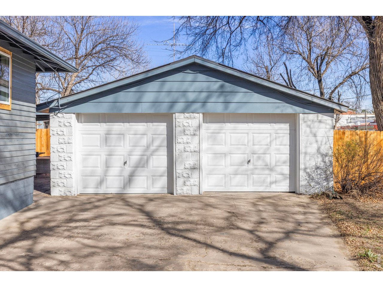 21 North Rutherford Avenue Johnstown, CO 80534 - Photo 26 of 50 2 car detached garage