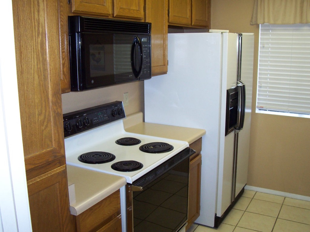 1222 West Baseline Road, Unit 257 Tempe, AZ 85283 - Photo 12 of 24 KITCHEN