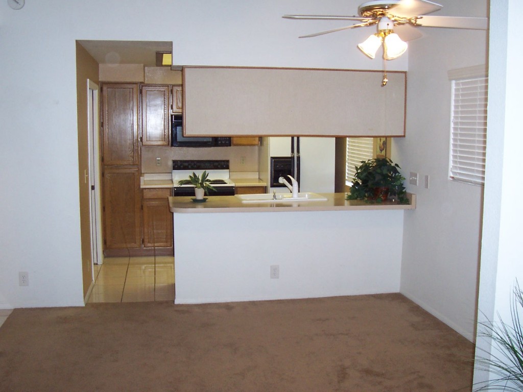 1222 West Baseline Road, Unit 257 Tempe, AZ 85283 - Photo 10 of 24 KITCHEN AND DINING ROOM