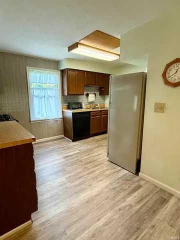 $145,000 | 1446 Harbours Woodland Court, Winchester, IN 47394