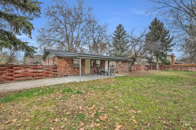 $450,000 | 2908 Meadowbrook Drive, Boise, ID 83705