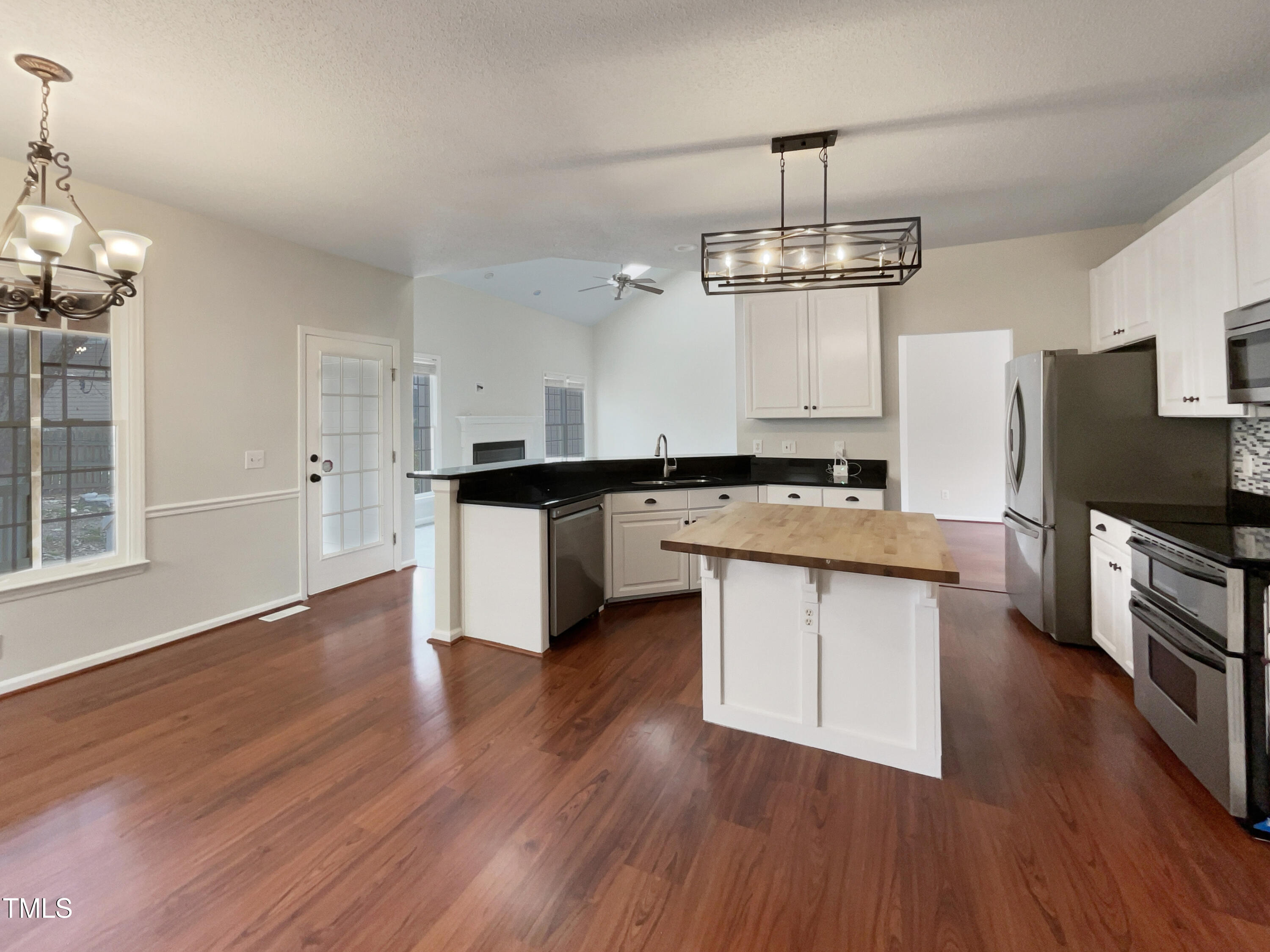 12316 Amoretto Way Raleigh, NC 27613 - Photo 10 of 24 listing_5