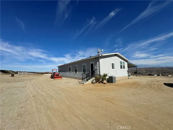 $2,700 | 22881 Arrow, Nuevo, CA 92567