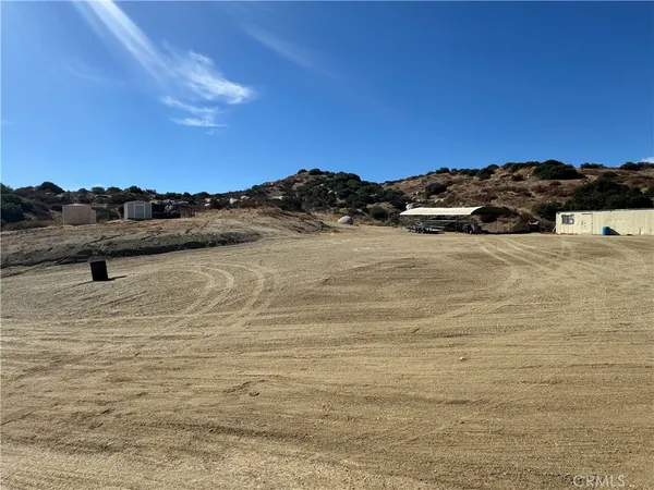 $2,700 | 22881 Arrow, Nuevo, CA 92567