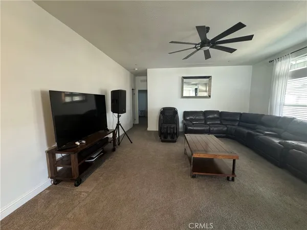 $2,700 | 22881 Arrow, Nuevo, CA 92567