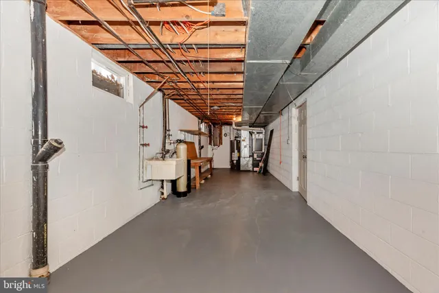 $600,000 | 8201 Glendale Drive, Frederick, MD 21702