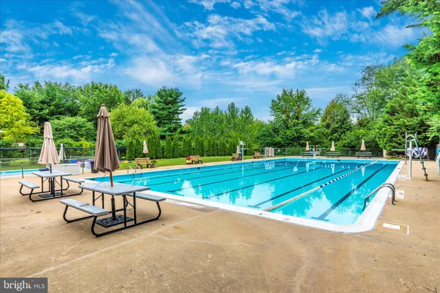 $600,000 | 8201 Glendale Drive, Frederick, MD 21702