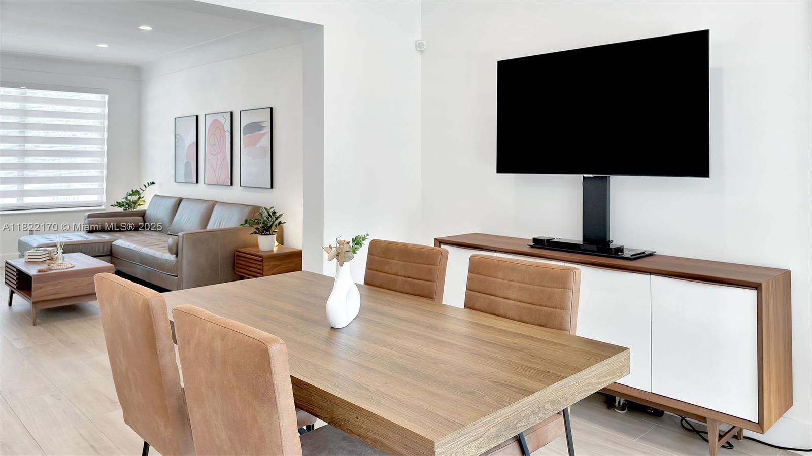 130 Southwest 25th Road Miami, FL 33129 - Photo 18 of 39