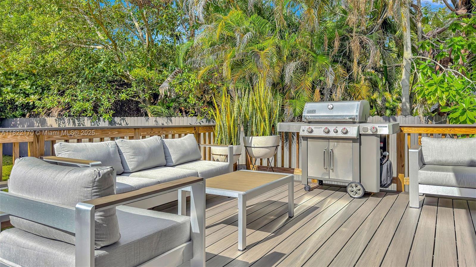 130 Southwest 25th Road Miami, FL 33129 - Photo 6 of 39