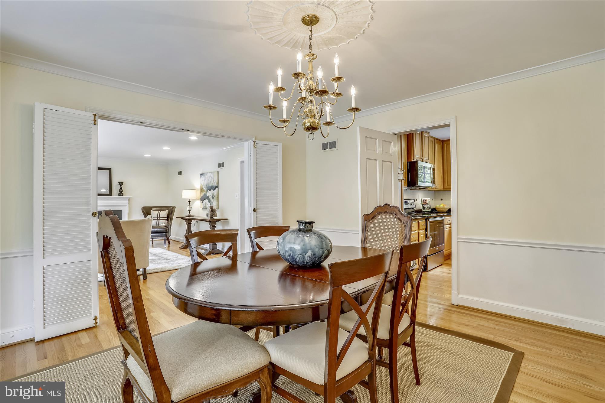 5710 Overlea Road Bethesda, MD 20816 - Photo 8 of 30 Formal dining room