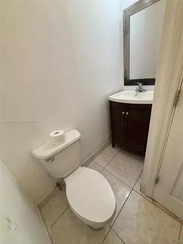 $1,500 | 3299 Bird Avenue, Unit 5, Miami, FL 33133