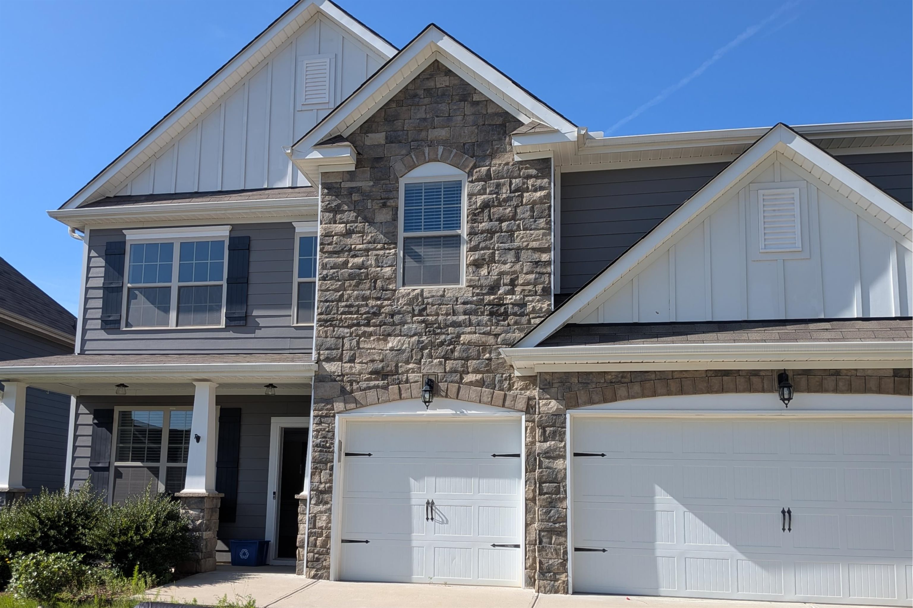 405 Hilburn Way Simpsonville, SC 29680 - Photo 1 of 23 Gallery Image 1