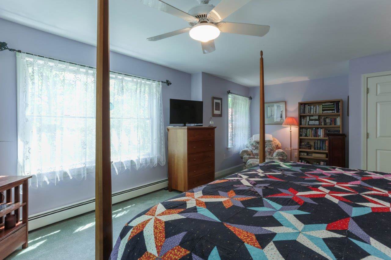 191 Long Hill Road Dover, NH 03820 - Photo 18 of 40