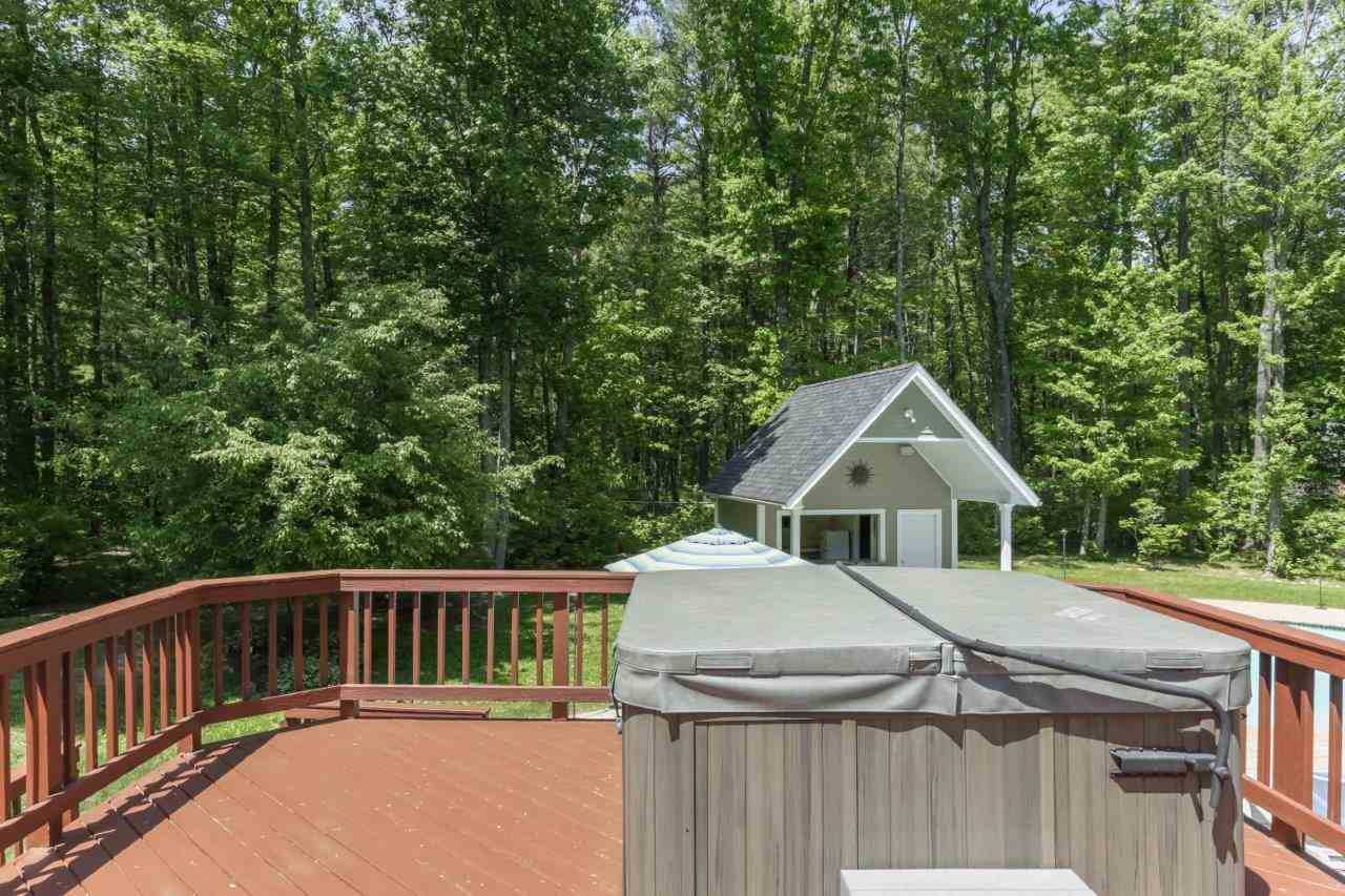 191 Long Hill Road Dover, NH 03820 - Photo 34 of 40