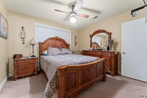 $245,000 | 2054 Rowcliff Avenue, Port Allen, LA 70767
