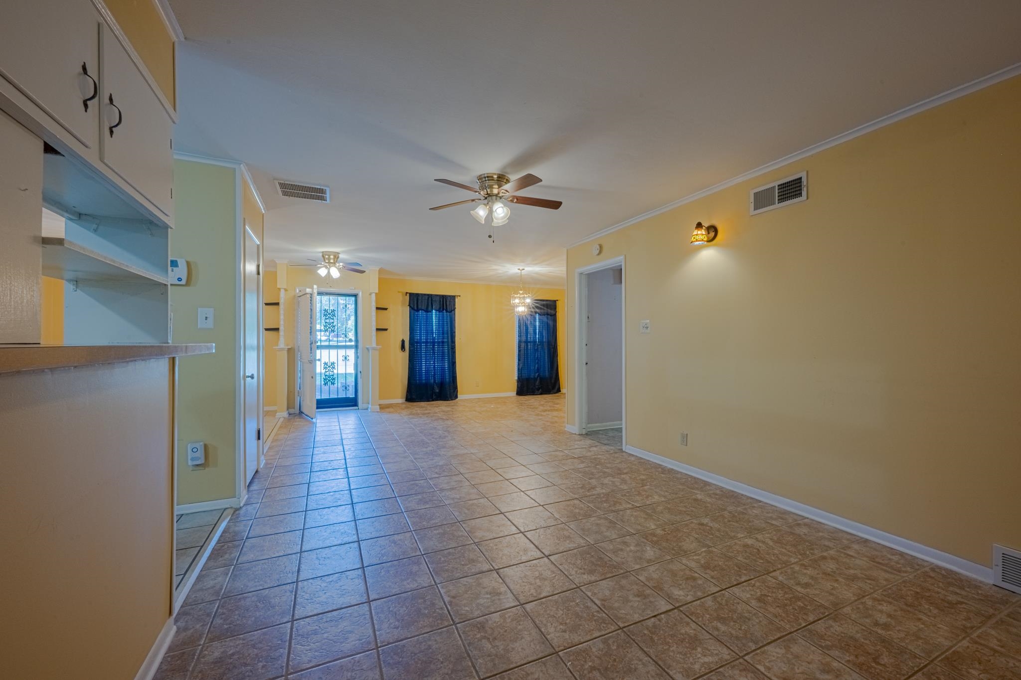 248 North Yates Road Memphis, TN 38120 - Photo 5 of 40