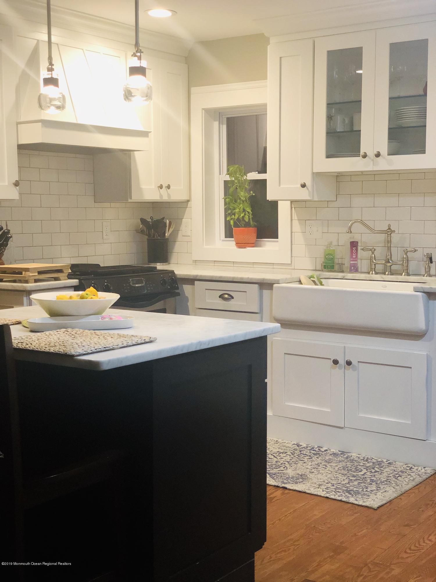 98 Harding Road Red Bank, NJ 07701 - Photo 6 of 13 IMG_4605