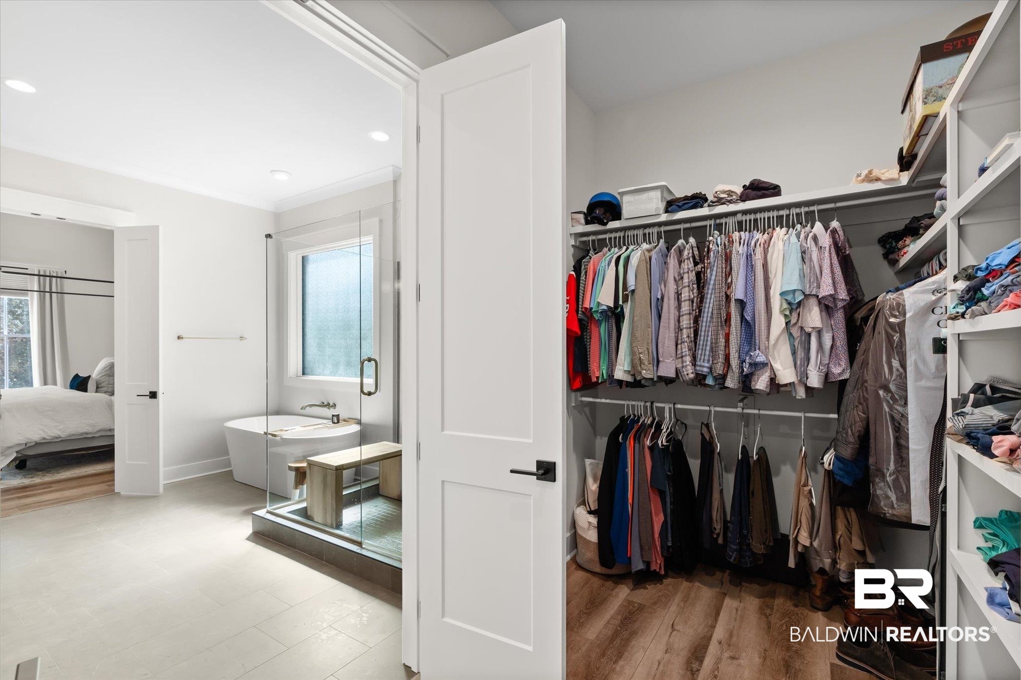 204 Camden Way Fairhope, AL 36532 - Photo 21 of 39 Other Side of Walk-in Closet