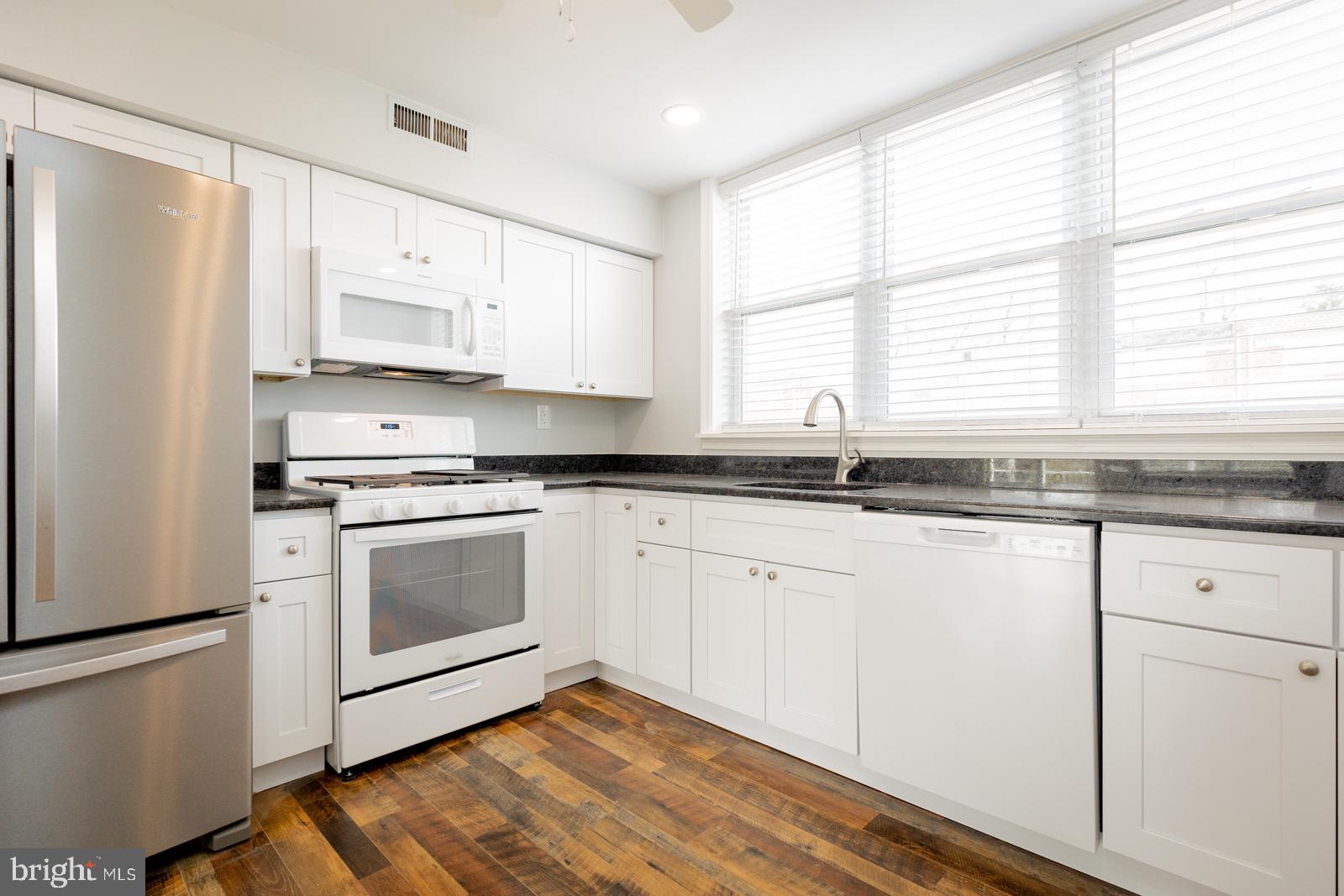 3022 Fairdale Road Philadelphia, PA 19154 - Photo 11 of 39