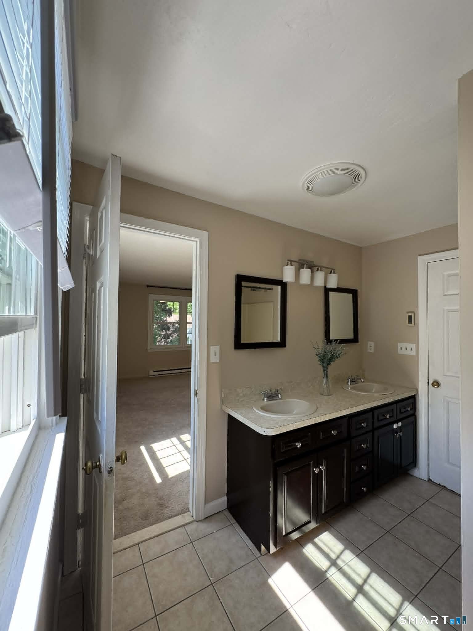 10 Countryside Lane, Unit 1 Middletown, CT 06457 - Photo 19 of 28