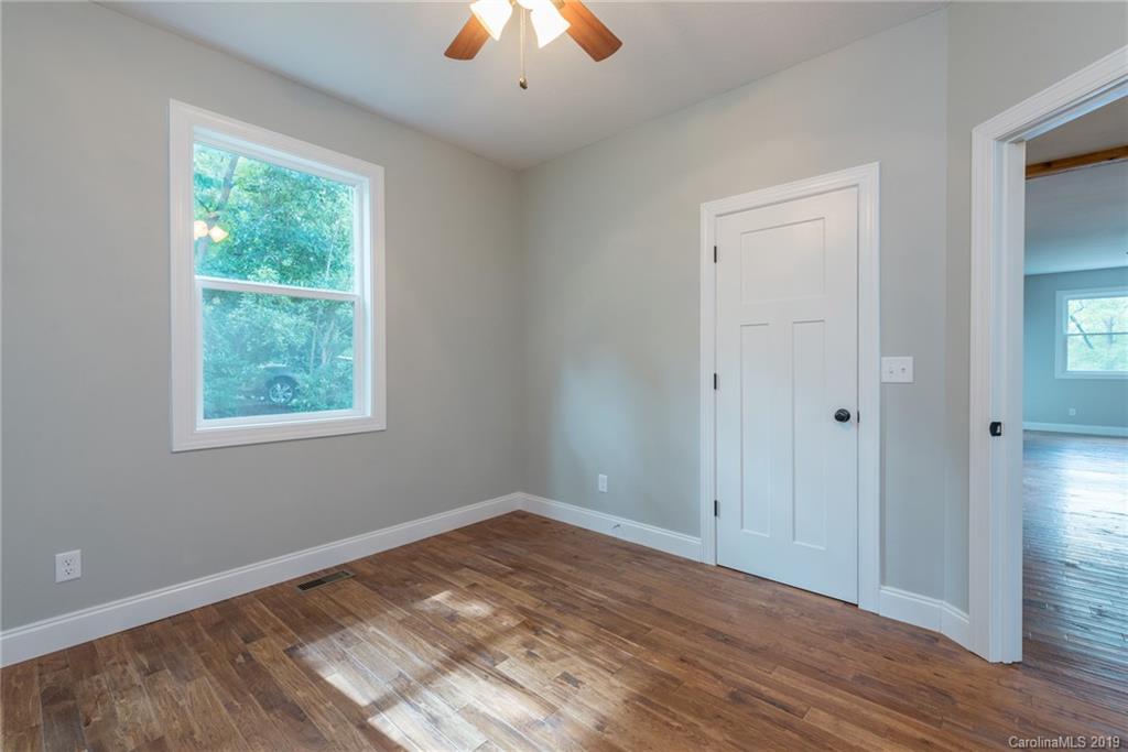 44 Laurel Road Arden, NC 28704 - Photo 33 of 41 Gallery Image 33
