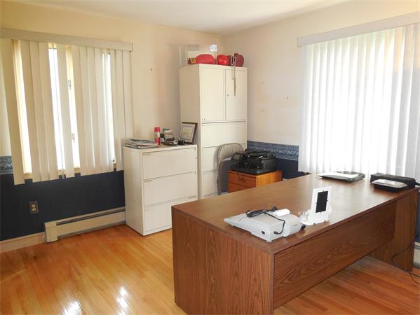 18 Pine Ridge Road North Reading, MA 01864 - Photo 21 of 23 Gallery Image 21