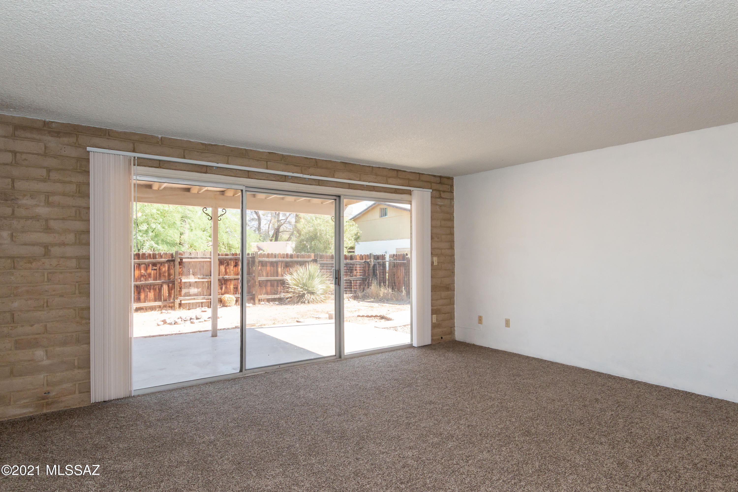 3227 East Kleindale Road Tucson, AZ 85716 - Photo 7 of 43