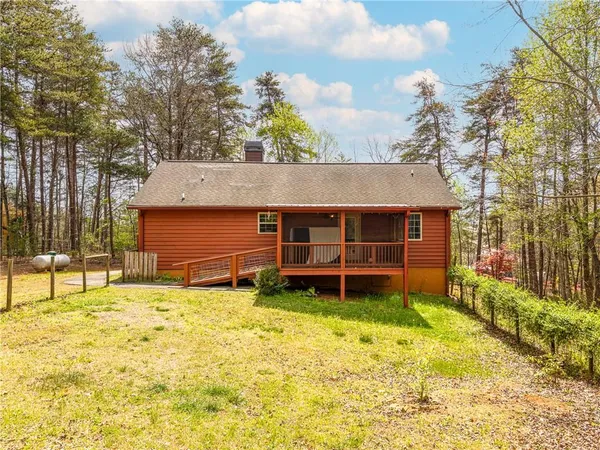 $294,500 | 99 Duncan Bridge Trail, Cleveland, GA 30528